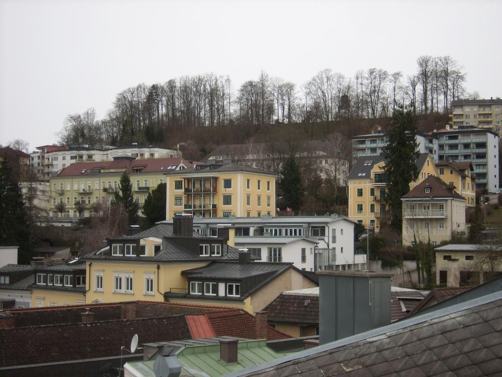 Garconniere Im Ehemaligen Hotel Austria Gmunden Esterno foto
